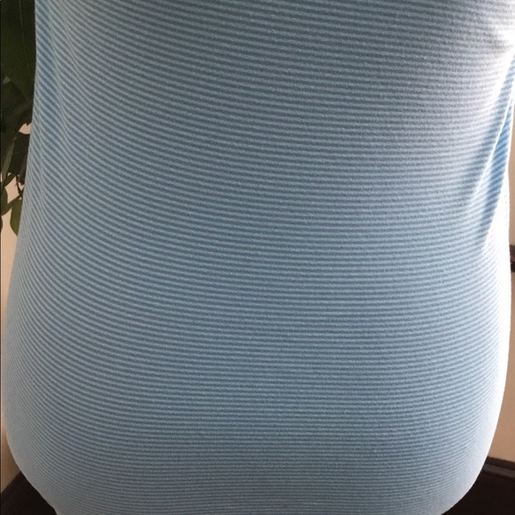 Lululemon racer back tank - Picture 4 of 5